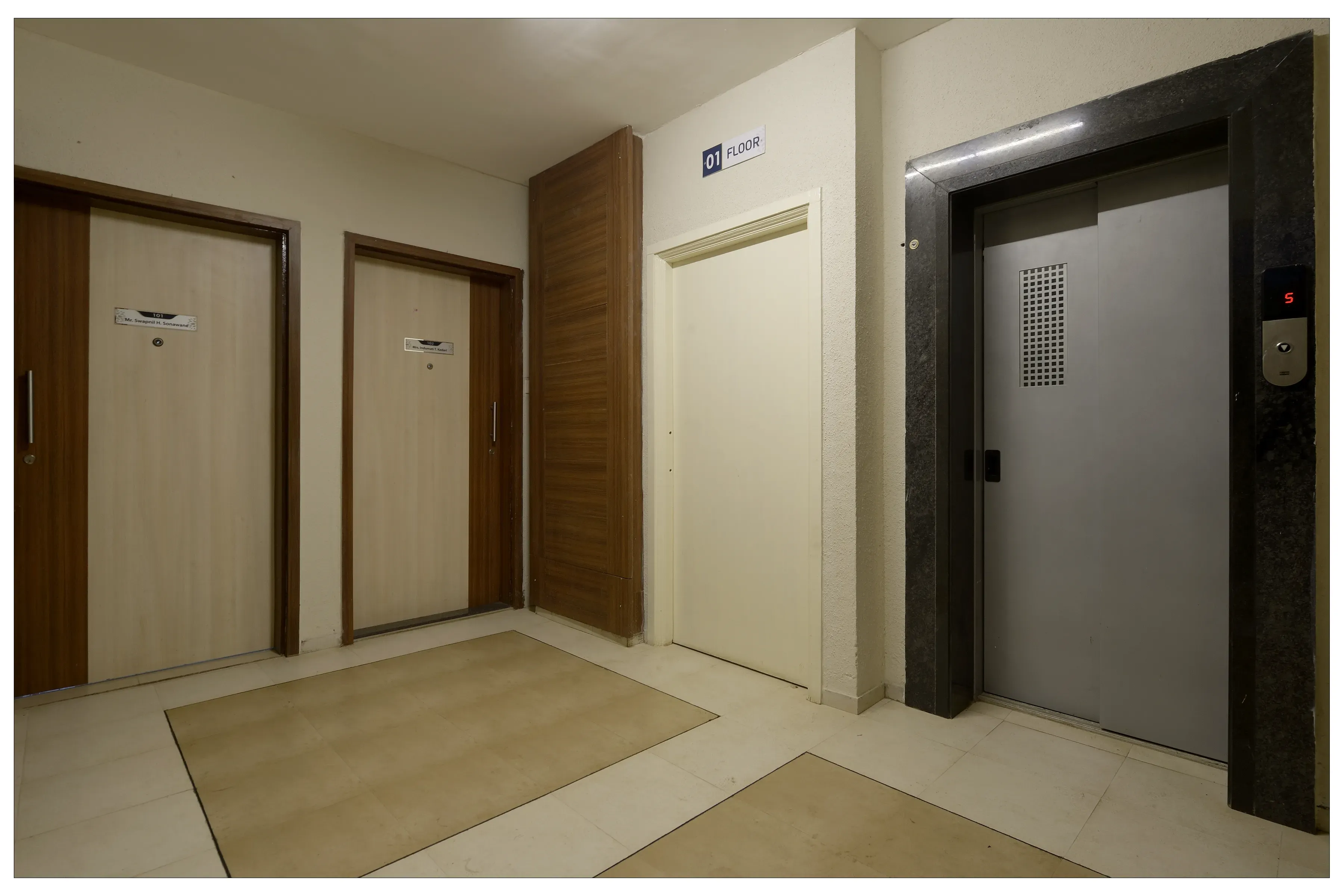 Room 3